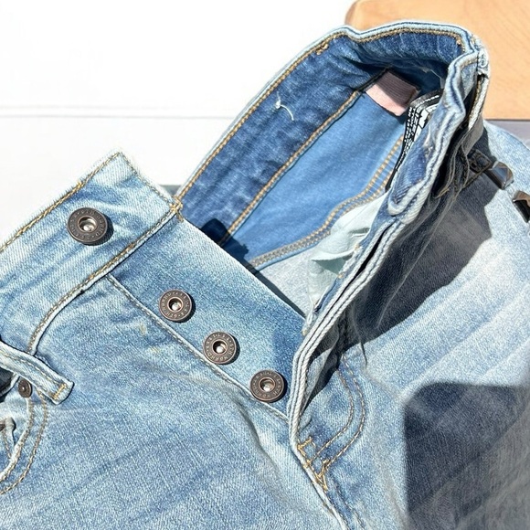 🌻6THNBRHD Studded Light Wash Skinny Jeans Size 30 {new condition] - Picture 4 of 12